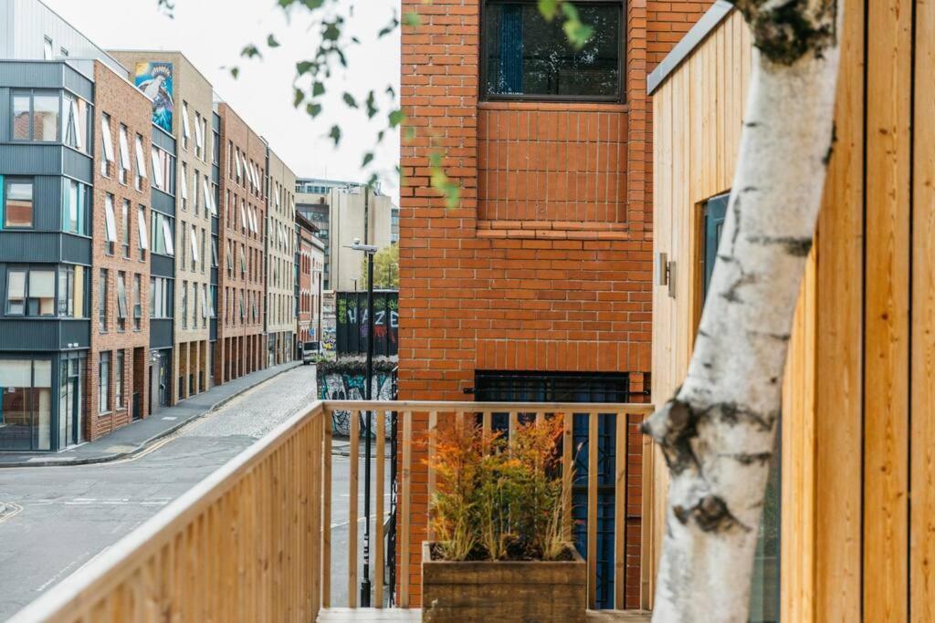 Carmen Eco-Pod / Treehouse, Close To Cabot Circus 브리스틀 외부 사진